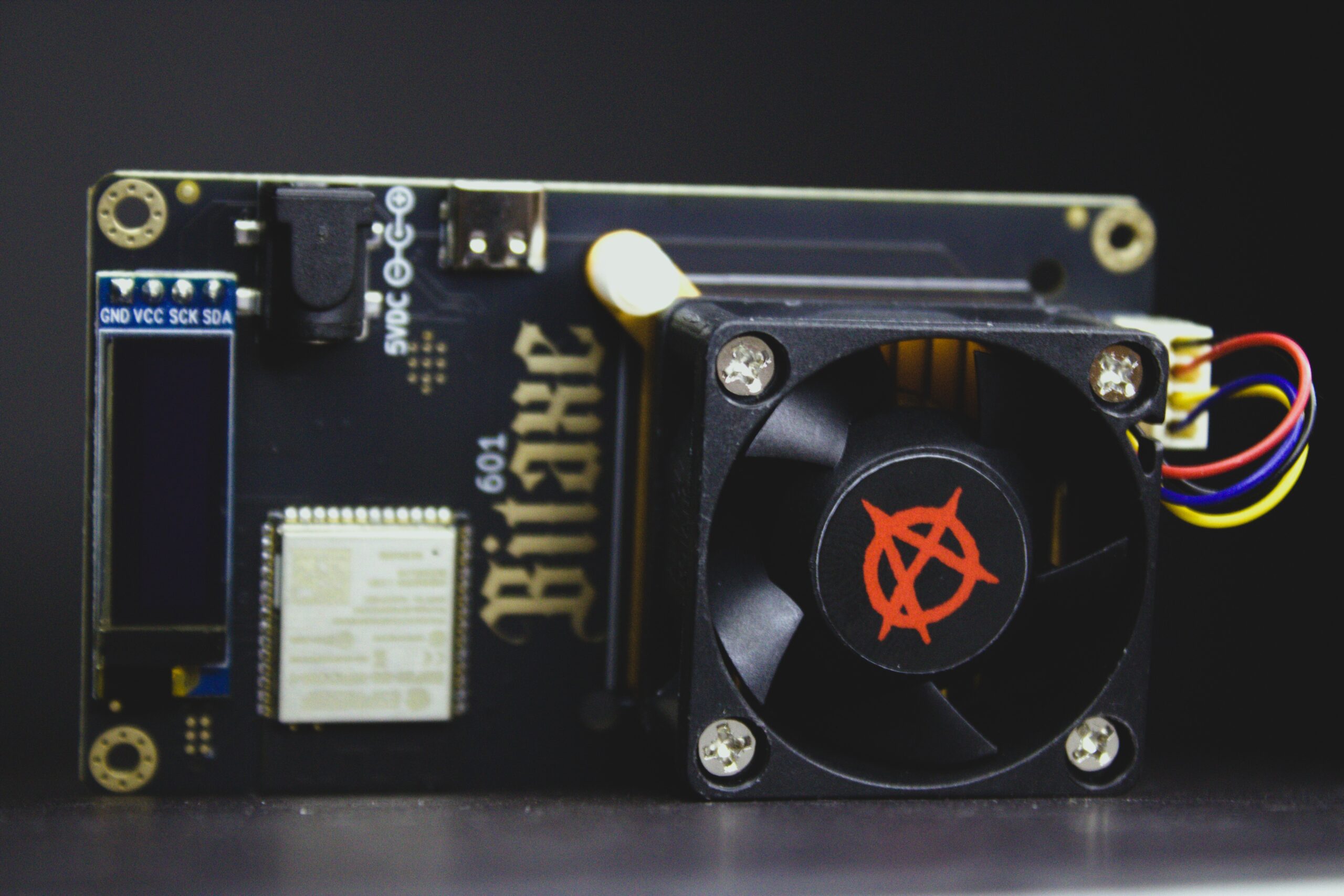 Bitcoin Merch® - Bitaxe Gamma 601 SOLO Miner + Power Supply Upto 1.2TH/s