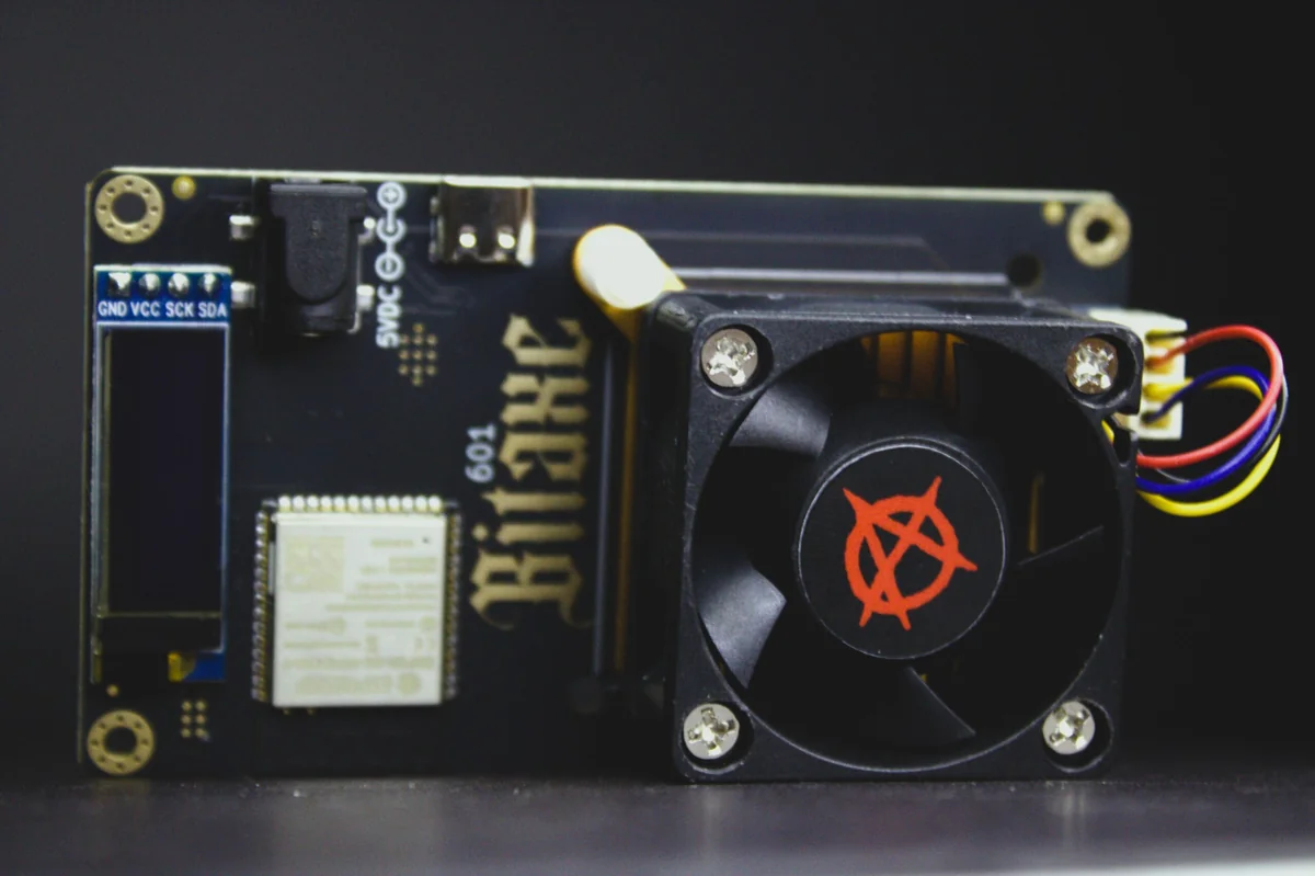 限定セールをすべて Bitaxe Miner Solo Bitcoin Gamma その他