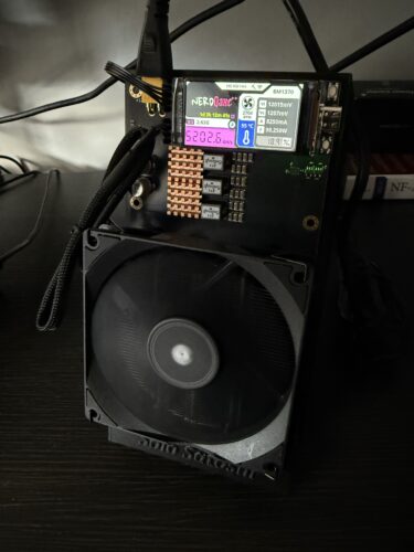 NerdQaxe++ Bitcoin Solo Miner photo review