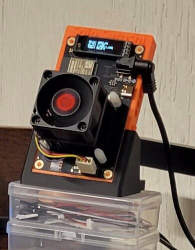 Bitaxe Gamma Bitcoin Solo Miner photo review