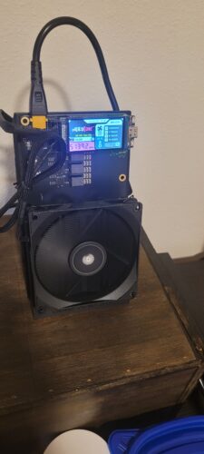 NerdQaxe++ Bitcoin Solo Miner (Revision 7) photo review