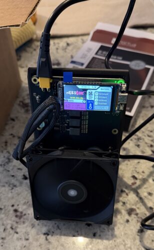 NerdQaxe++ Bitcoin Solo Miner (Revision 7) photo review