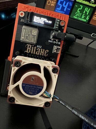 Bitaxe Gamma Bitcoin Solo Miner photo review